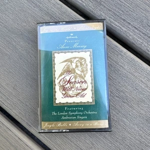 VTG Hallmark 1993 The Season Will Never Grow Old by Anne Murray Cassette Tape - Bild 1 von 3