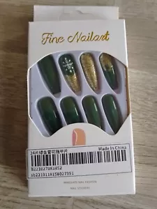 False Nails Dark Jade Green Mix Match Glitter Snowflake Motif Coffin Stiletto - Picture 1 of 1