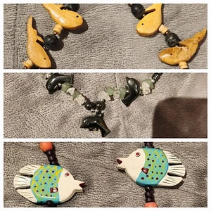 Lote de 3 collares de cuentas vintage talladas a mano ballenas delfines peces tropicales - Imagen 1 de 16