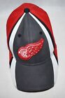 NEW Detroit RED WINGS Fitted Hat Cap Size M (22-1/2&quot;) Reebock NHL