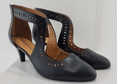 MONROE & MAIN womens perfed band pump Multiple sizes Black faux leather NEW - Image 1 of 4