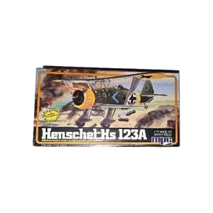 1/72 MPC HENSCHEL Hs-123A MODEL KIT # 1-4011 - Picture 1 of 6