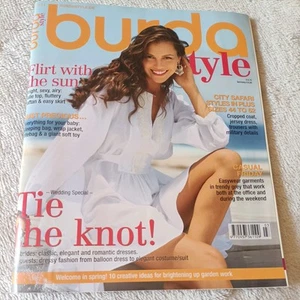 BURDA Style Magazine March 2011 - Uncut Sewing Patterns Fashion Dressmaking B46 - Picture 1 of 6