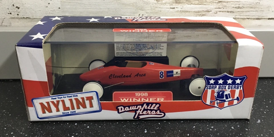 NYLINT Downhill Heros 1998 Ganador Jabón Caja Derby 1:12 Diecast Coche Nuevo En Caja Foto 1 de 1
