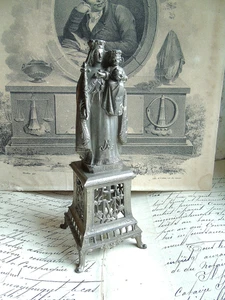 Statua statuina Madonna e bambino francese antica vintage in metallo ND de Lumieres - Foto 1 di 10
