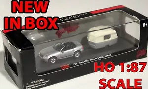HO SCALE MALIBU SILVER MERCEDES-BENZ SLK WITH CARAVAN NEW IN BOX - Picture 1 of 5