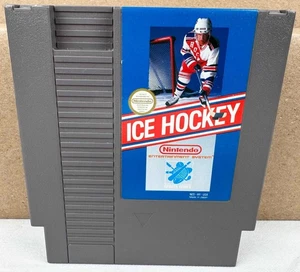 Cartucho de juego Nintendo NES Ice Hockey con folleto y estuche - probado funciona - Imagen 1 de 8