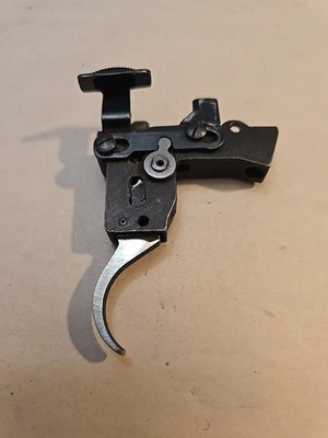 Conjunto de gatillo de rifle Sako Finlandia falta pasador y tornillo para reparación de piezas de gatillo  Foto 1 de 4