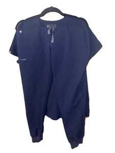 EUC FIGS 2 Piece Set Navy Blue Medium 3 Pkt Top / Zamora Jogger Pants Small - Picture 1 of 6