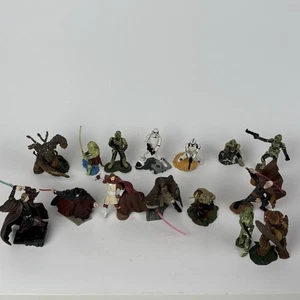 WOTC Star Wars Miniatures Lot of 15 Anakin Dooku Yoda Sidious Mace Windu LFL - Picture 1 of 11