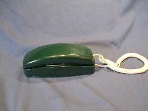 Vintage Trimline 210 green telephone Lucent Technologies hear video of ringtone - Picture 1 of 16