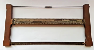 ANCIENNE SCIE a bois D.G. avec lames en acier de rechange - Photo 1/4