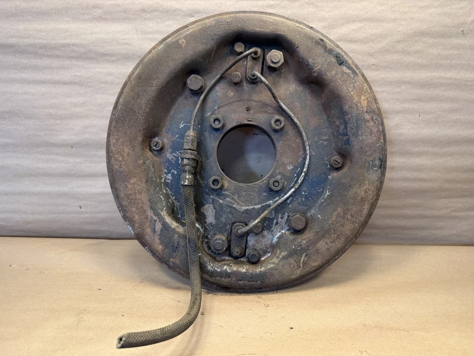 Placa de respaldo delantera derecha original Alfa Romeo 2000 Spider Sprint Foto 1 de 4