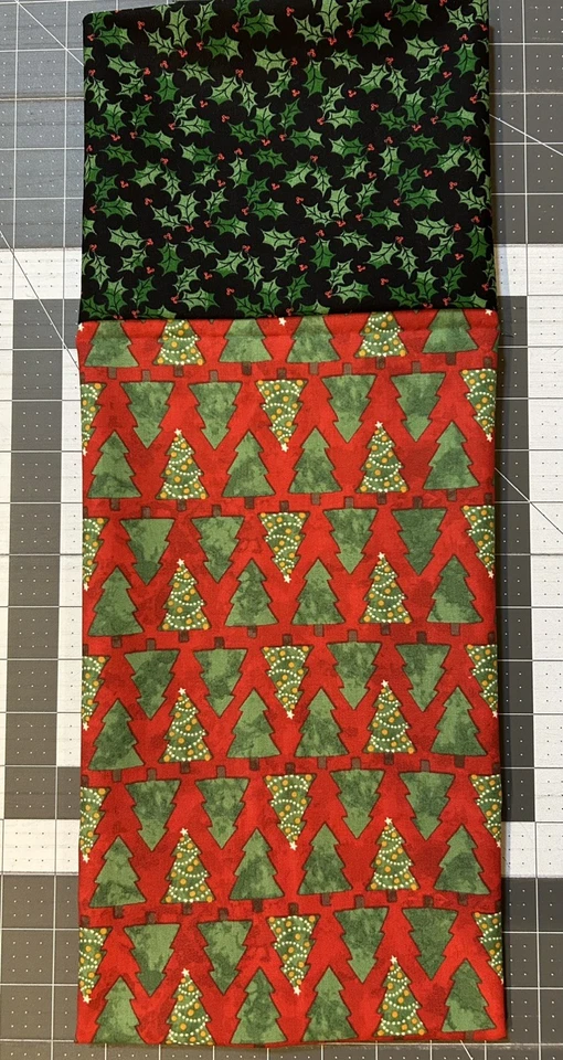 Fronha de Natal e azevinho de algodão caseiro - feita à mão, tamanho padrão - Imagem 1 de 1