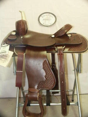 16" G.W. CRATE CUSTOM PENNING SADDLE MADE IN BRYANT ALABAMA - Image 1 of 4