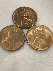 1939 P D S BU UNCIRCULATED LINCOLN WHEAT CENT PENNIES PICS OF COINS YOU WILL GET - Picture 1 of 5