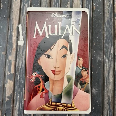 Walt Disney's Mulan Masterpiece Collection VHS Home Video Clamshell - Image 1 of 4