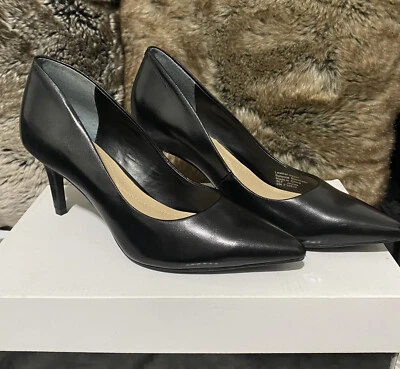 Zapatos de salón clásicos Alfani para mujer JEULES de cuero con punta ninguno, negros, talla 6,M Foto 1 de 3