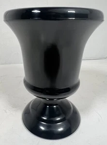 Black Amethyst Chalice Shaped Beautiful  Vase. - Picture 1 of 4