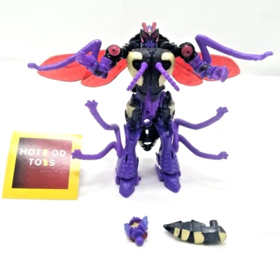 SKYWASP Transformers Legacy Buzzworthy Bumblebee Creatures Collide HASBRO - Image 1 of 4