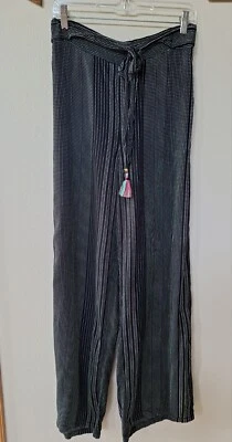 Pantalones de pierna dividida Trina Turk para mujer. Negro/Blanco. Talla L Foto 1 de 4