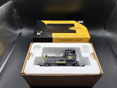 K-Line Diecast O Gauge K2630-09 ATSF Santa Fe Plymouth Switcher Smoking - Image 1 of 4