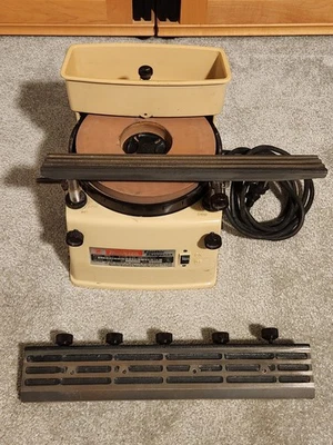 Afilador de cuchillas eléctrico Makita de 1,1 amperios refrigerado por agua 9820-2 hecho en Japón Foto 1 de 4