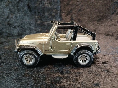 Maisto Toy Jeep wrangler Replica 2003 Diecast 11327 - Image 1 of 4