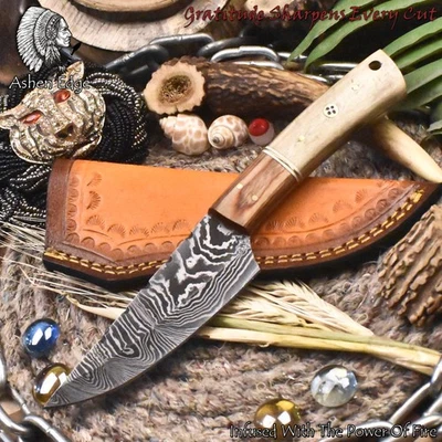 Cuchillo desollador hecho a mano Ashen Edge Twist Damasco decoración de madera dura Foto 1 de 4