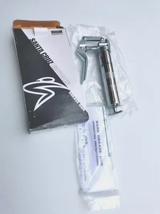 SANTA CRUZ Bicycles Grease Gun Kit - Foto 1 di 7