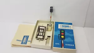 👍  SIBA - PIKO Tagessignal H0 Lichtsignal  Signal OVP  92061963 rot/grün/gelb - Bild 1 von 4