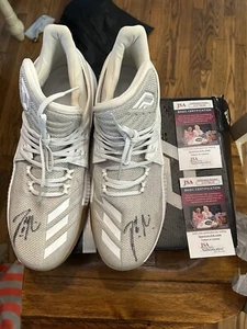 Custom Damian Lillard Signed Rip City All White Shoes JSA CERT Bucks Autographed - Picture 1 of 9