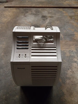 Purificador de aire Honeywell Quitecare 17000 True HEPA con filtro nuevo FUNCIONA Foto 1 de 3