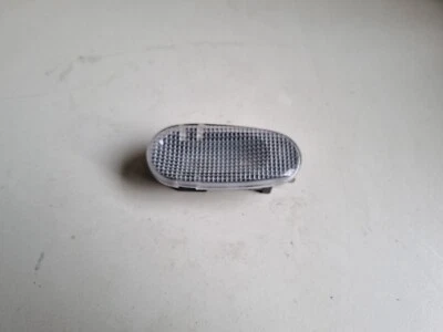 Opel Vectra / Eclairage intérieur / 90508661 - Photo 1/4