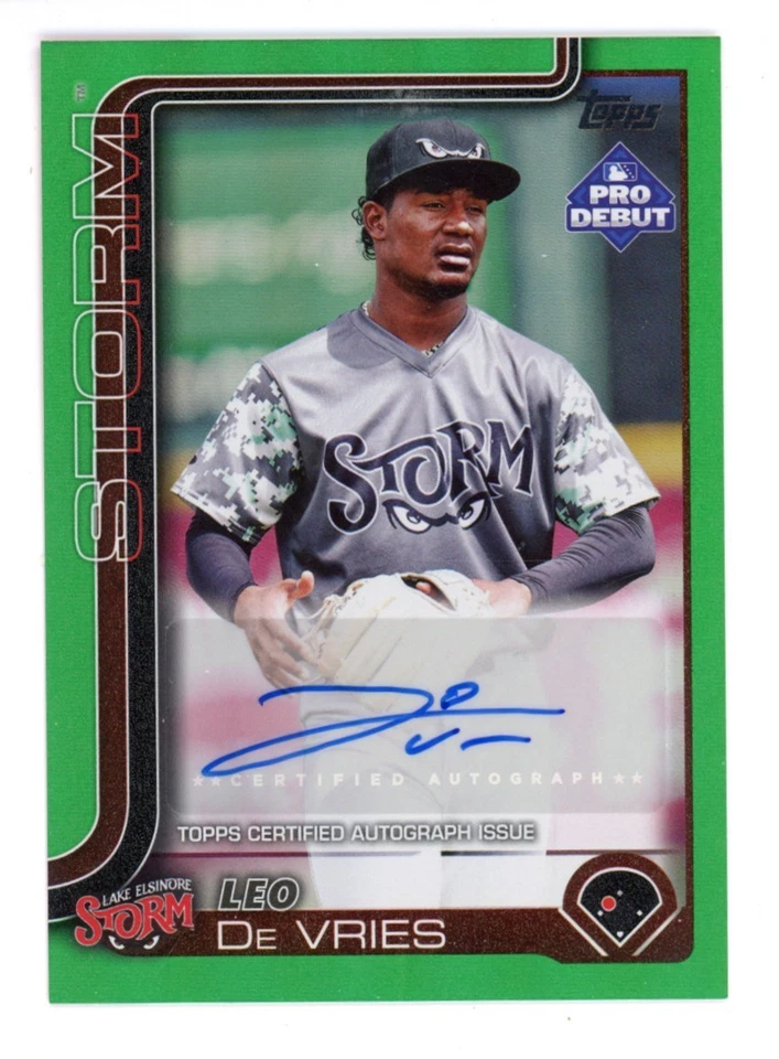 2025 TOPPS PRO DEBUT GREEN FOIL LEO DE VRIES  AUTO  19/99 STROM - Image 1 of 1