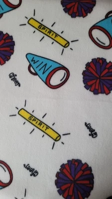 Nueva manta de bebé blanca con estampado de alegres de lana con borde de ganchillo aprox 30"x38" Foto 1 de 3