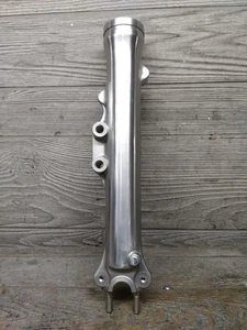 NOS Genuine Kawasaki Left Fork Outer Lower Tube KZ KZ400 1974-77 44005-058 OEM - Bild 1 von 9