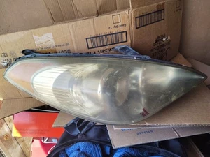 2004 -2006 TOYOTA SOLARA HEADLIGHT PASSENGER'S SIDE RIGHT FAIR CONDITION - Picture 1 of 12