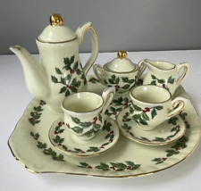 Vintage Classic Treasures Porcelain 10 Pc. Miniature Tea Set Christmas Holly NEW