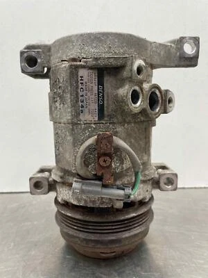 GMC Yukon 2005 conjunto de compresor de aire acondicionado con polea OEM 25891792 Foto 1 de 4