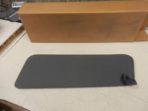 Genuine OEM GM 15746359 Blue Sun Visor 1988-1998 CHEVY Silverado GMC Sierra - Bild 1 von 5