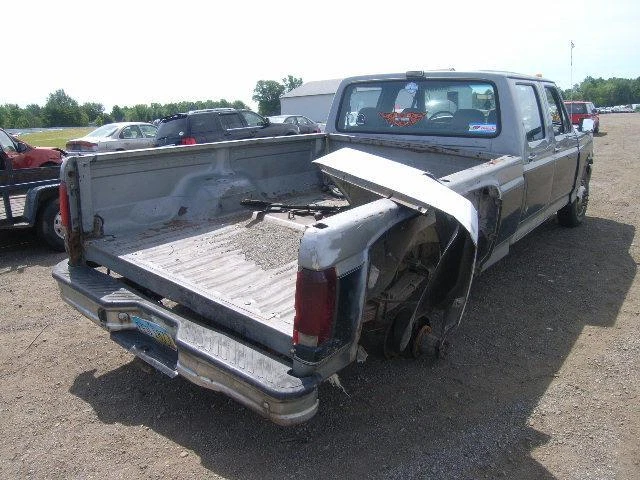 Alternador usado compatible con: camioneta Ford F350 1993 diésel 100 amperios grado C Foto 1 de 4