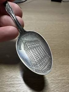 Antique Sterling Silver Souvenir Spoon Memphis Trust Co - Picture 1 of 6