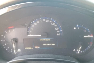 Cadillac 2016 XTS OE medidor de velocidade cluster 125K milhas - Imagem 1 de 4