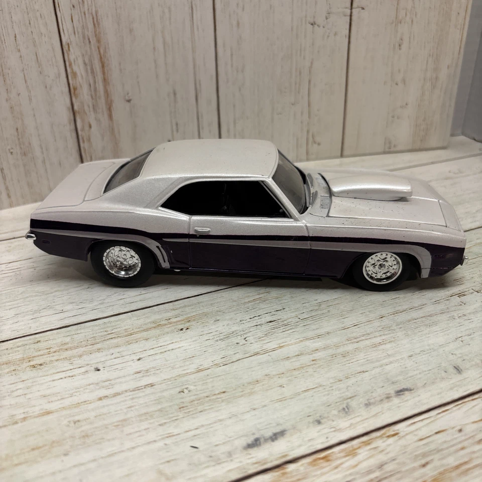 Racing Champions 1969 Chevy Camaro Hot Rod 1/24 White & Purple Issue #56 - Image 1 of 4