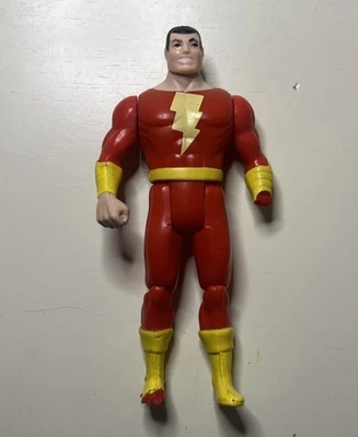 复古 Kenner Shazam 1986 年可动人偶 DC 超级力量玩具(破损,原样)  — 第 1/4 张图片
