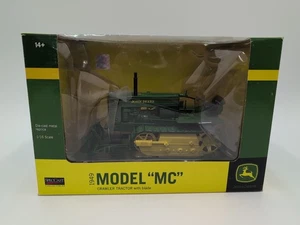 1/16 John Deere 1949 Model "MC" Crawler Tractor with Blade SpecCast - Picture 1 of 4