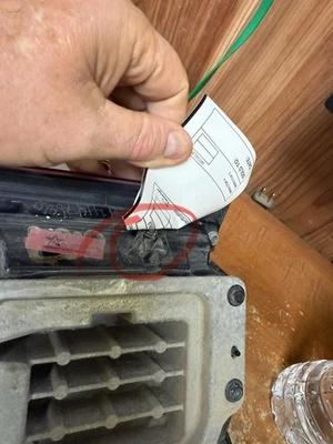 Lanterna traseira de passageiro LED compatível com 18-20 Ford F150 Pickup 606341 - Imagem 1 de 2