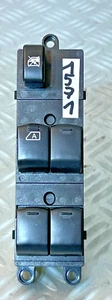 Original Interruptor Elevalunas Delantero Izquierdo Nissan Qashqai 1 Fase 1 - Imagen 1 de 4