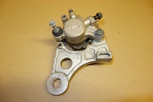 Pinza de freno trasera Honda CB-1 400 CB1 CB400F NC27 1990 DAÑADA con suspensión - Imagen 1 de 9